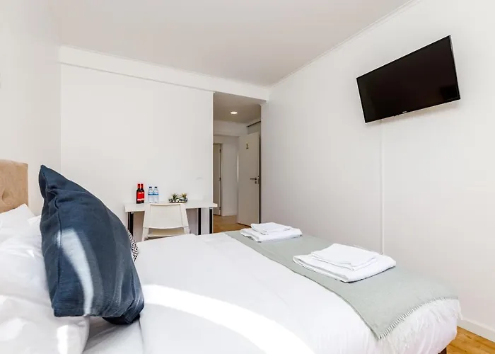 Mia * سيتوبال